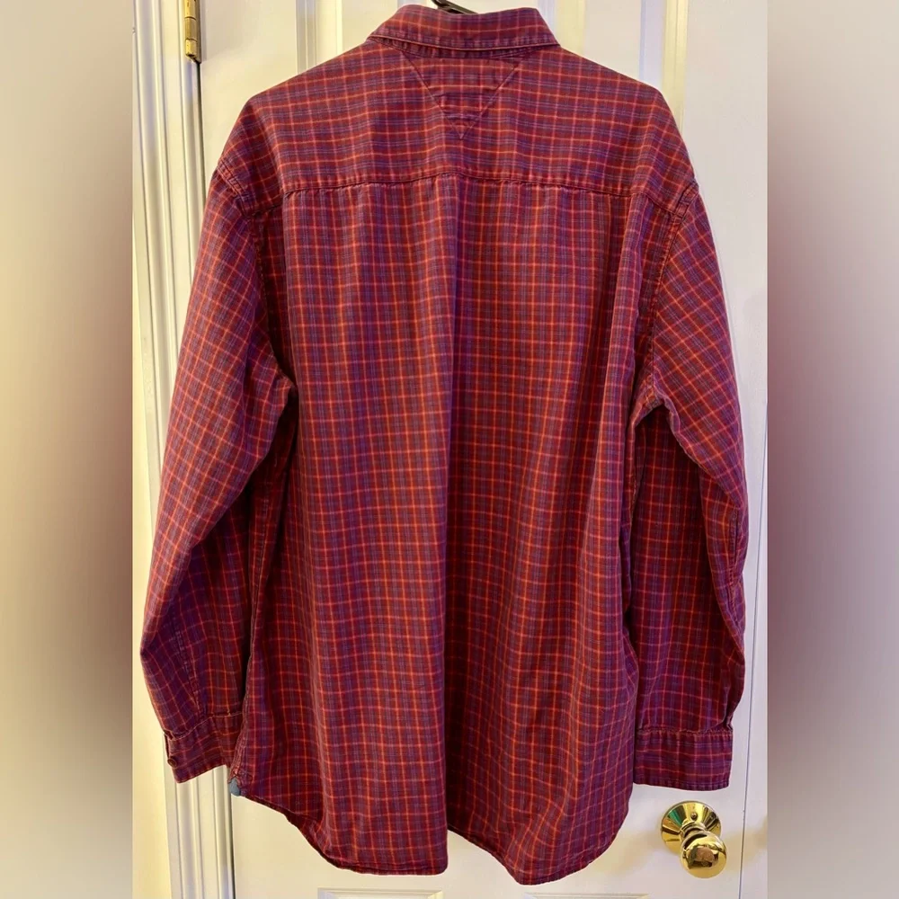 Tommy Hilfiger sz XXL Shirt, long-sleeve, button-down with roll-tab sleeves, EUC